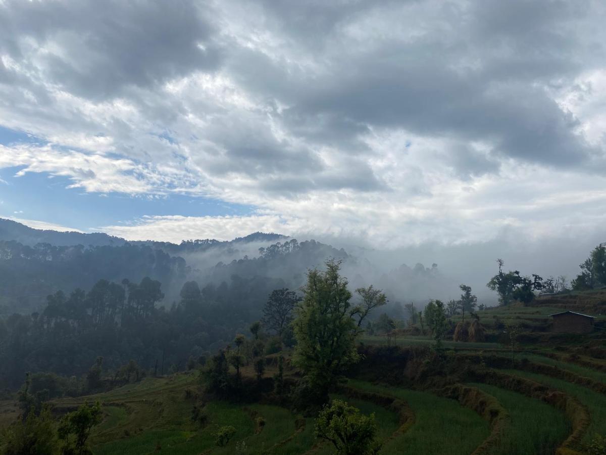Brook Cottage Champawat Esterno foto