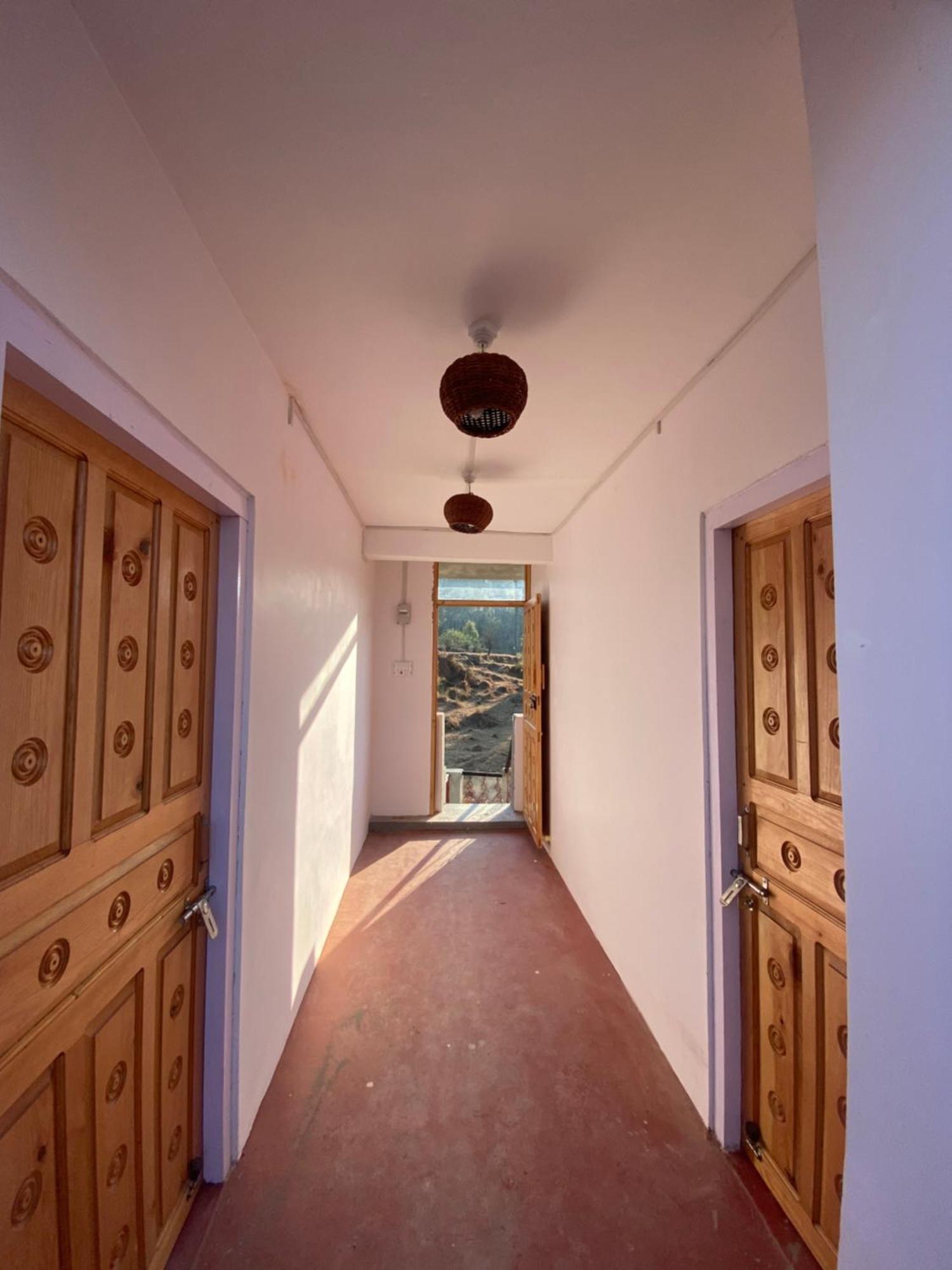 Brook Cottage Champawat Esterno foto