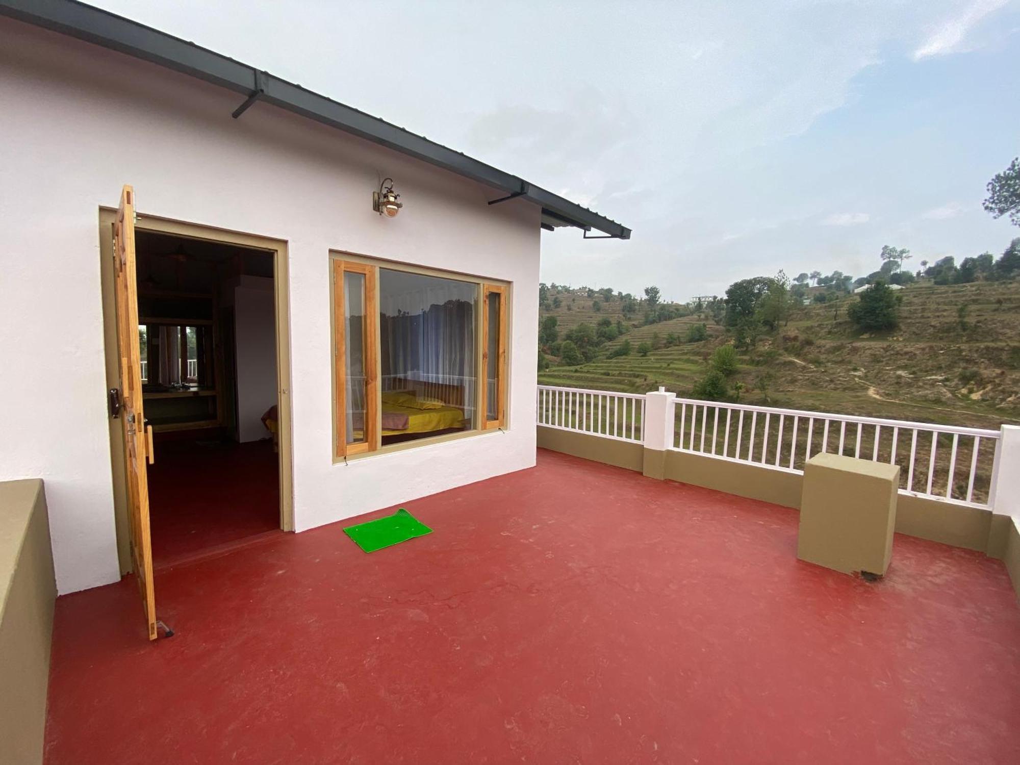 Brook Cottage Champawat Esterno foto
