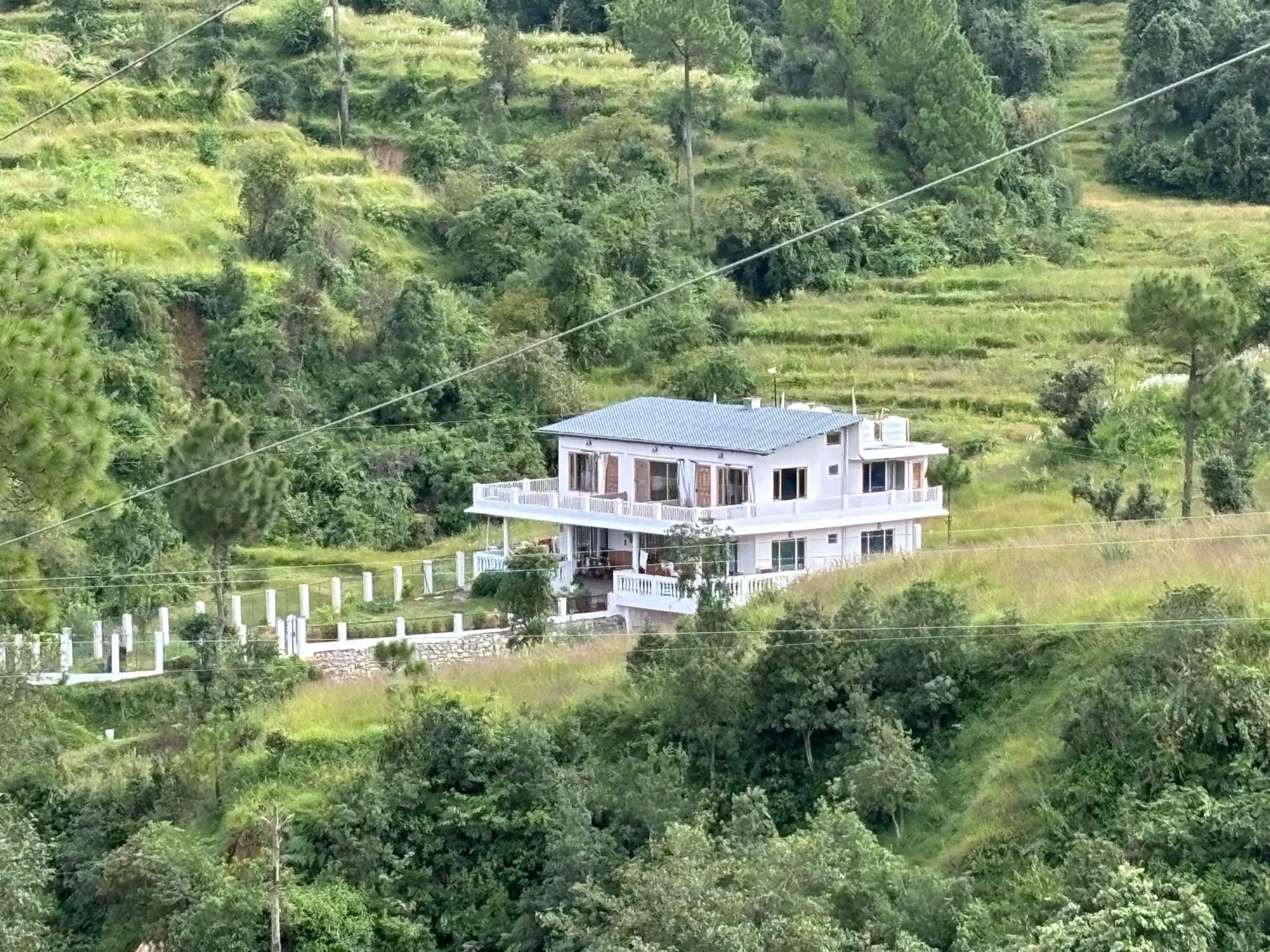 Brook Cottage Champawat Esterno foto